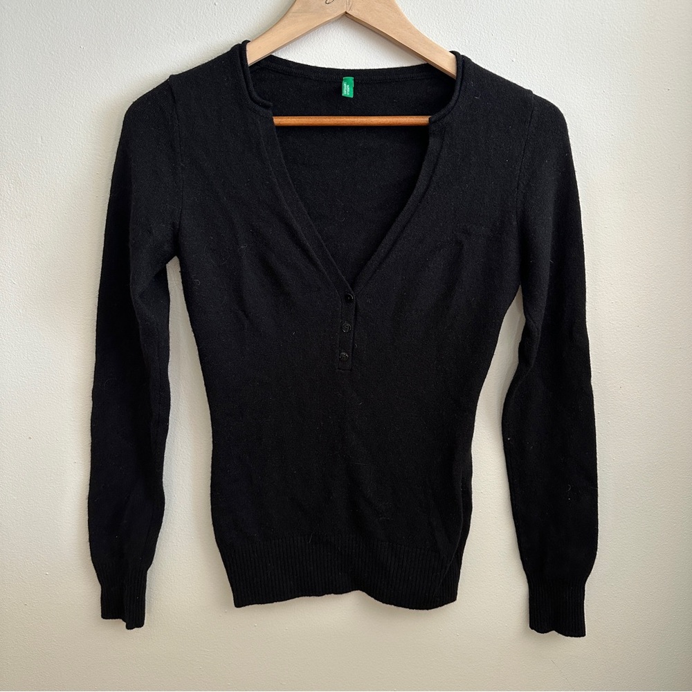 United Colors Of Benetton Black V-Neck Sweater